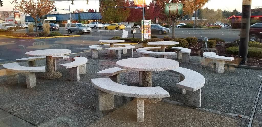 KFC | restaurant | 4011 196th St SW, Lynnwood, WA 98036, USA | 4257741130 OR +1 425-774-1130