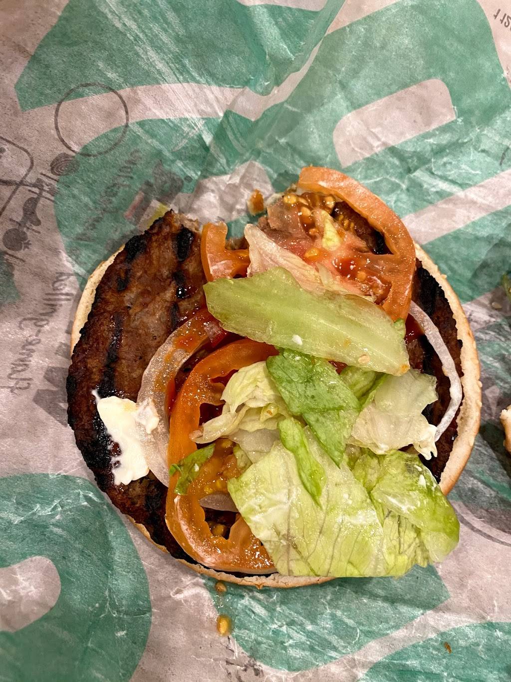 BurgerKing | restaurant | 2550 Welsh Rd, Philadelphia, PA 19152, USA | 2158393934 OR +1 215-839-3934