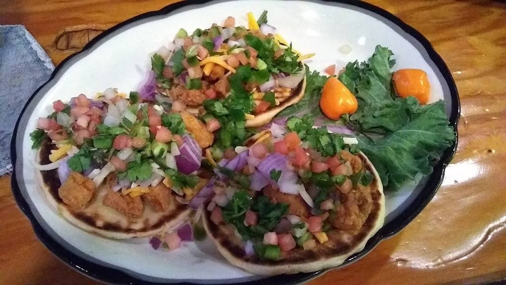 Top Fuel Saloon | restaurant | 275 S Hickory St, Braidwood, IL 60408, USA | 8154583000 OR +1 815-458-3000