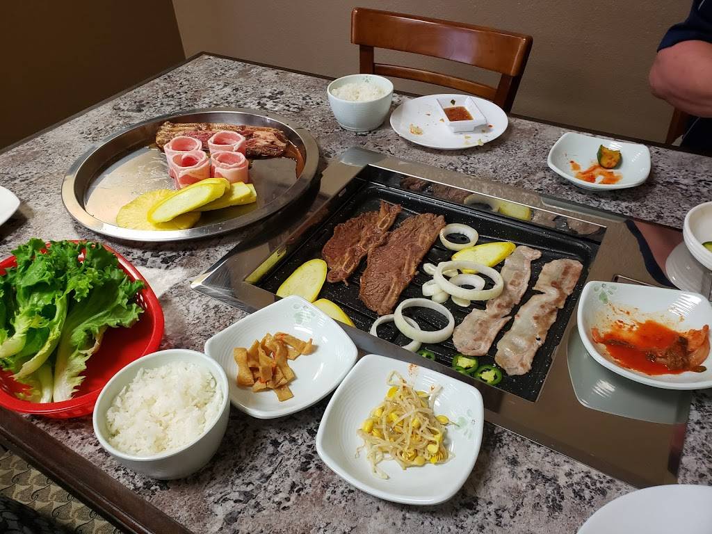 Korean BBQ Kitchen | restaurant | 2447 N Main St, Belton, TX 76513, USA | 2548311060 OR +1 254-831-1060