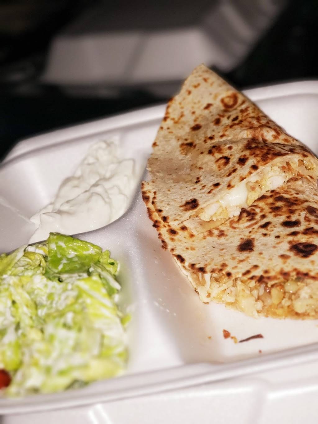 Eado food and drink | restaurant | 2101 Walker St, Houston, TX 77003, USA | 8324263333 OR +1 832-426-3333