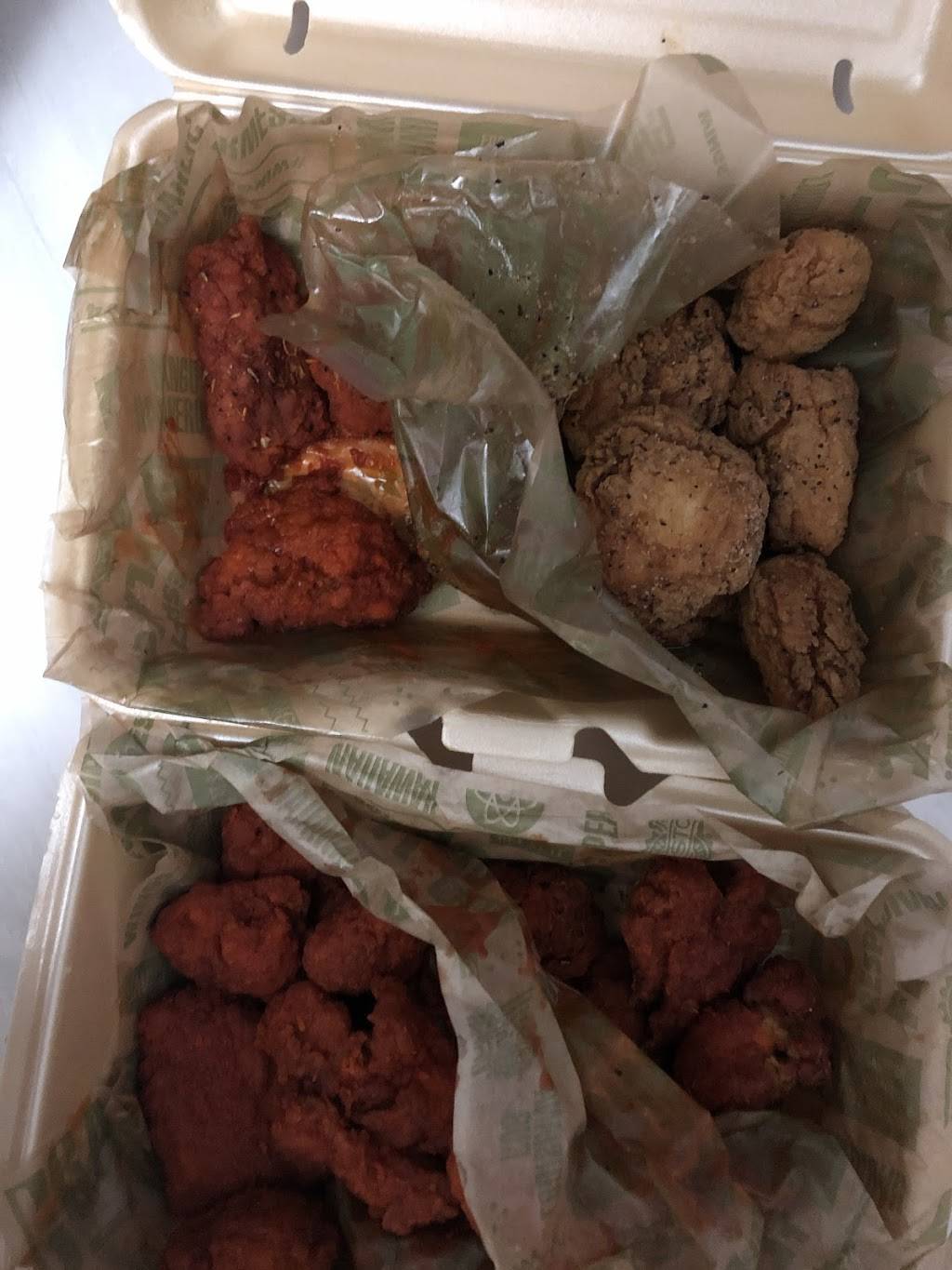 Wingstop | restaurant | 2627 W Jefferson Blvd #214, Dallas, TX 75211, USA | 2149435600 OR +1 214-943-5600