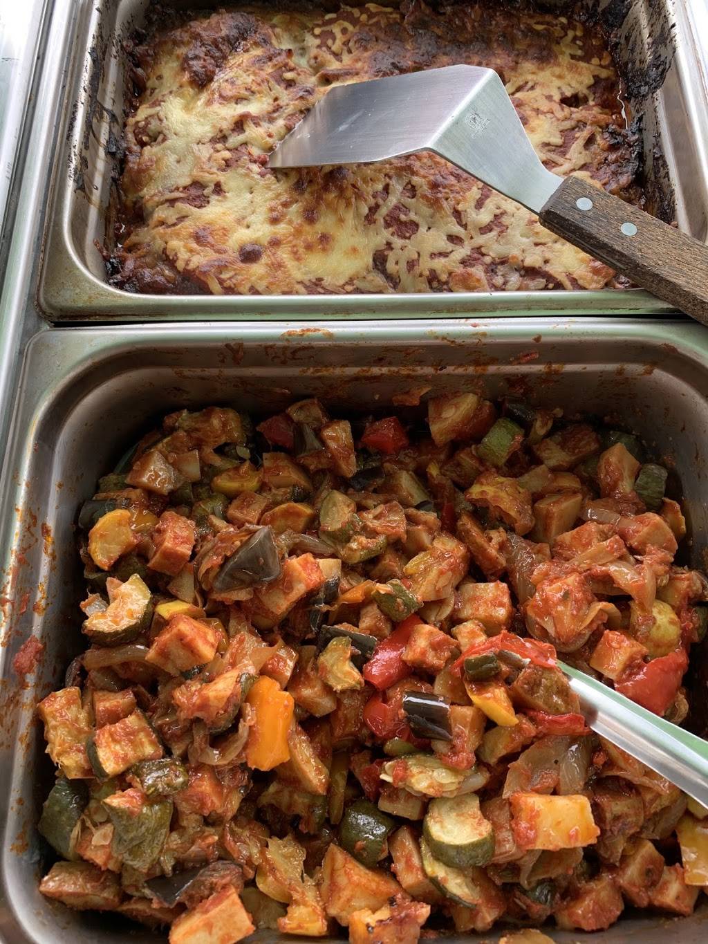 Mamma Tamara & Famiglia | restaurant | 9 N Main St, Danby, VT 05739, United States | 8022932623 OR +1 802-293-2623