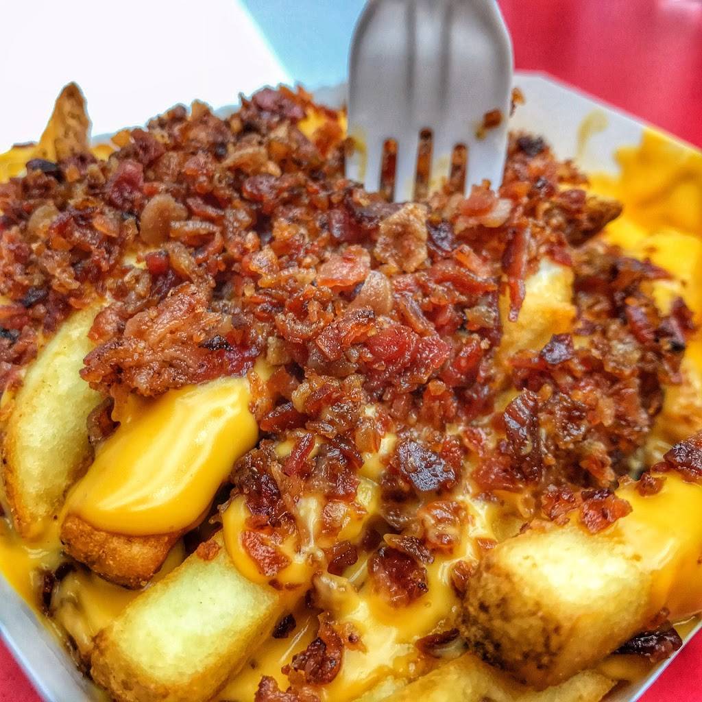 Charleys Philly Steaks | restaurant | 401 7th Ave, New York, NY 10001, USA | 2129676782 OR +1 212-967-6782