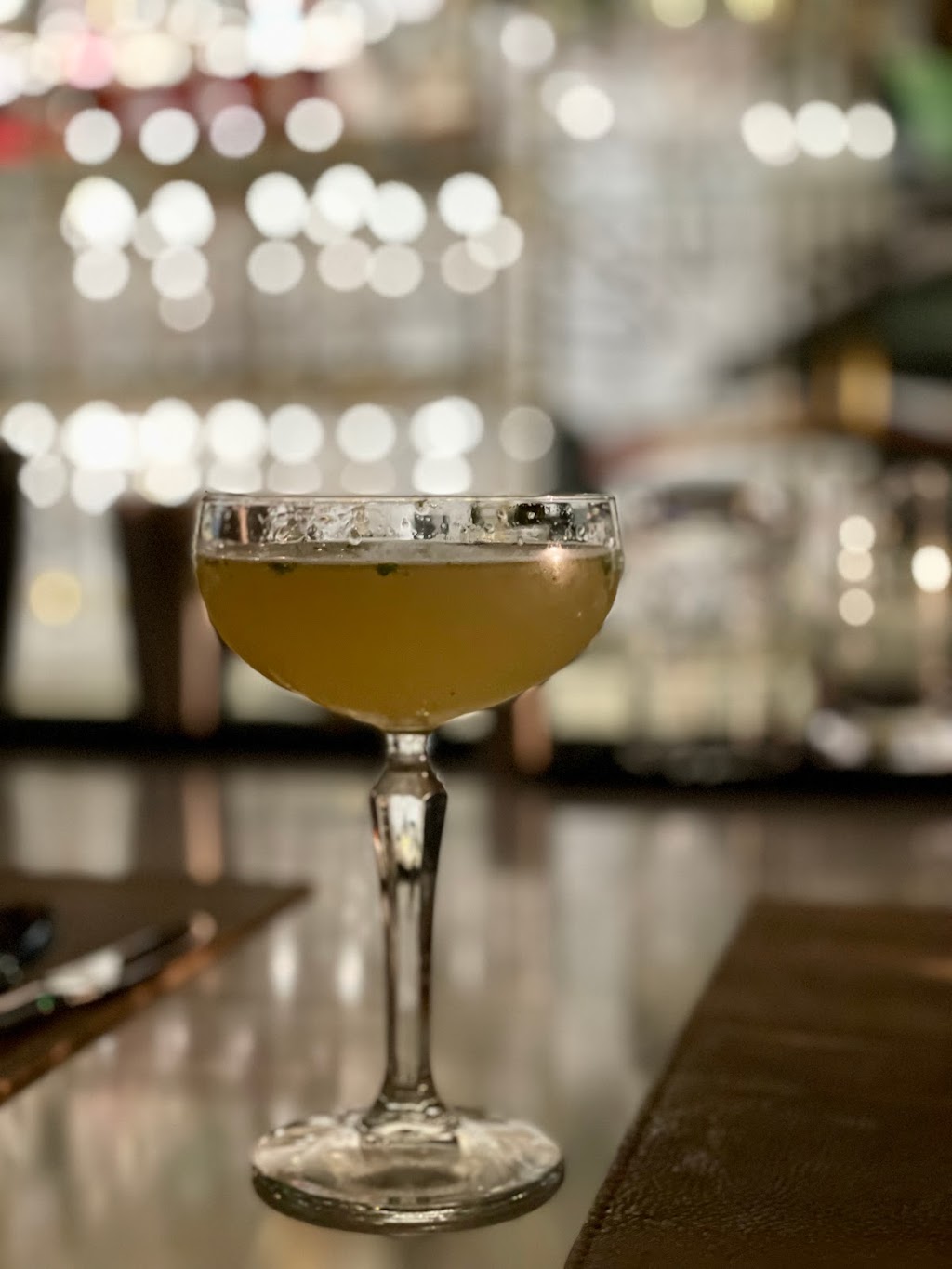 Au Feu Brasserie - Wash Park | restaurant | 81 S Pennsylvania St, Denver, CO 80209, USA | 7203992770 OR +1 720-399-2770