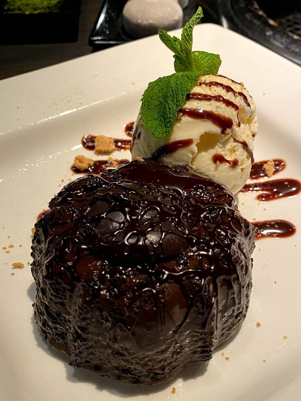 Gyu-Kaku Japanese BBQ | restaurant | 620 Amsterdam Ave, New York, NY 10024, USA | 6468502989 OR +1 646-850-2989