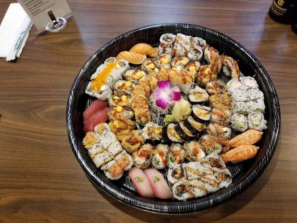 Giant Sakura | restaurant | 4011 Algonquin Rd, Rolling Meadows, IL 60008, USA | 8473972166 OR +1 847-397-2166