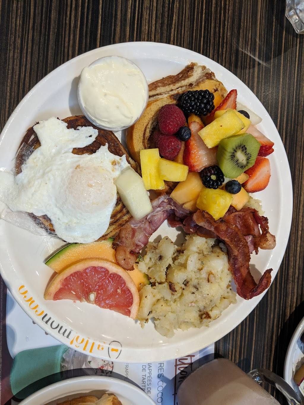 Allô! Mon Coco | restaurant | 1100 Boulevard Maloney O, Gatineau, QC J8T 6G3, Canada | 8195032626 OR +1 819-503-2626