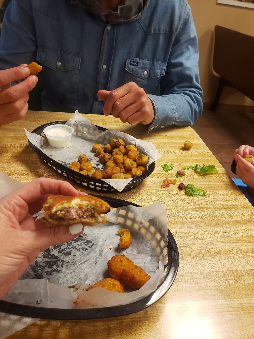 Cassoday Country Store | restaurant | 15133 KS-177, Cassoday, KS 66842, USA | 6207354666 OR +1 620-735-4666