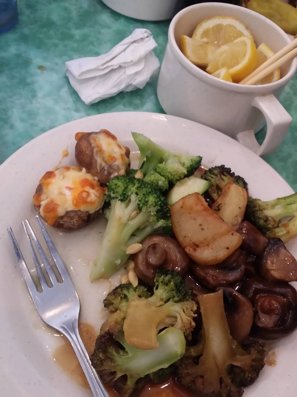 China Buffet | restaurant | 3300 Broadview Village Square, Broadview, IL 60155, USA | 7083383805 OR +1 708-338-3805