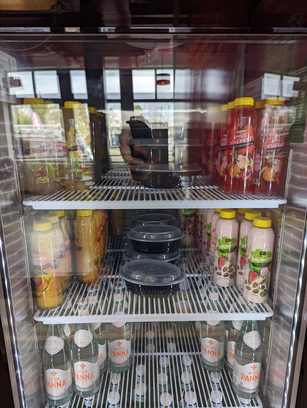 Gully Boyz | restaurant | 900 Main St, Nashville, TN 37206, USA | 6159537021 OR +1 615-953-7021