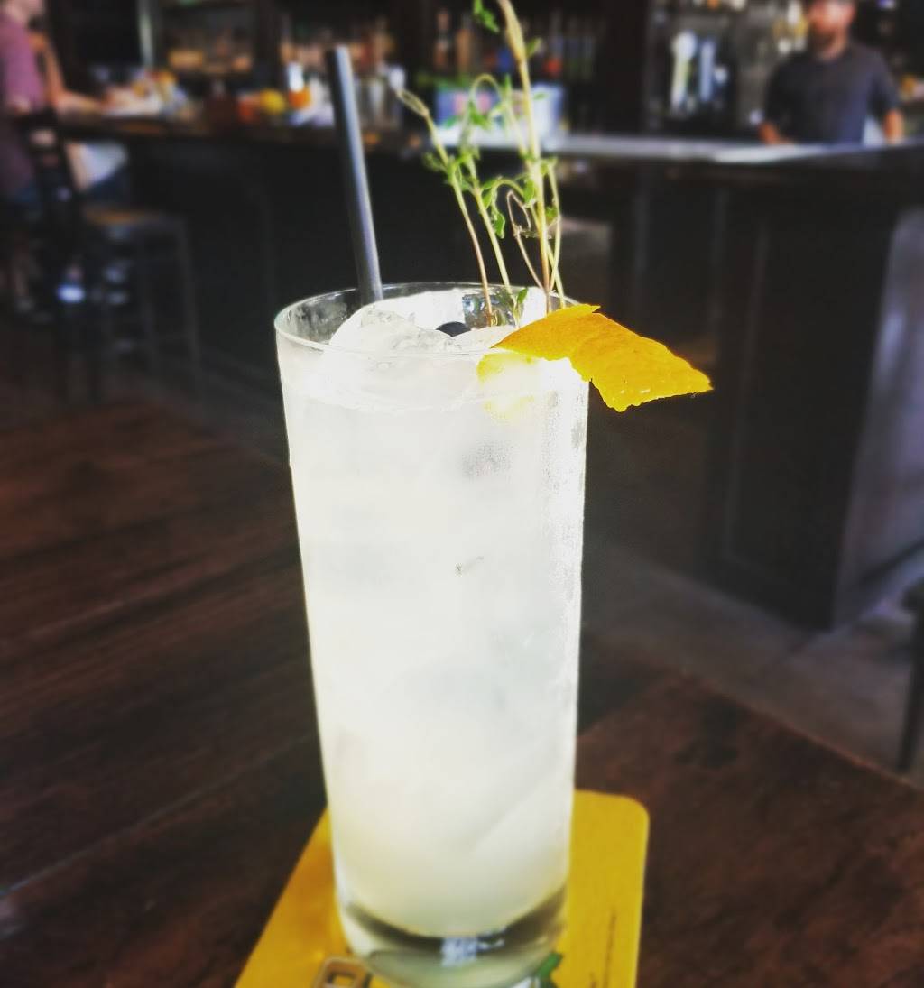 Cannons Corner Irish Pub | restaurant | 1314 W Davis St, Dallas, TX 75208, USA | 2146132777 OR +1 214-613-2777