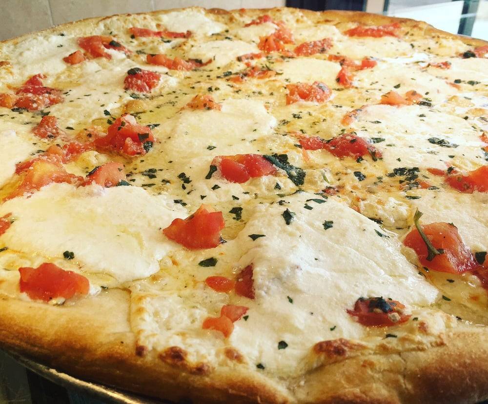 Marios Pizzeria | restaurant | 3824 Dyre Ave, Bronx, NY 10466, USA | 7183258770 OR +1 718-325-8770