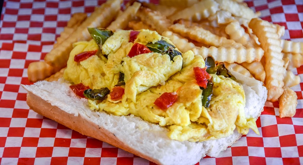 Carlas Red Hots | restaurant | 7516 S Cass Ave Suite B, Darien, IL 60561, USA | 6305894396 OR +1 630-589-4396