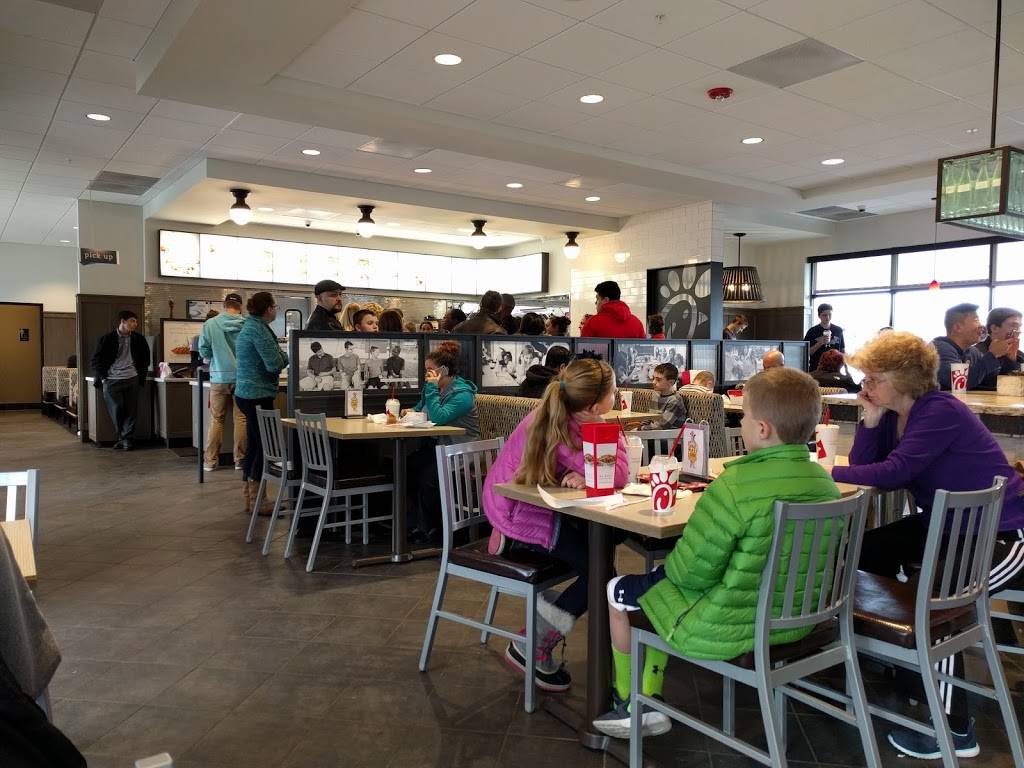 Chick-fil-A | restaurant | 1100 Fall River Ave, Seekonk, MA 02771, USA | 5083364396 OR +1 508-336-4396