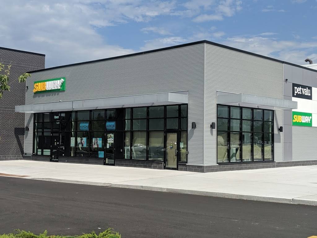 Subway | restaurant | 665 River Rd Unit 7, Gloucester, ON K1V 2G2, Canada | 6138221288 OR +1 613-822-1288