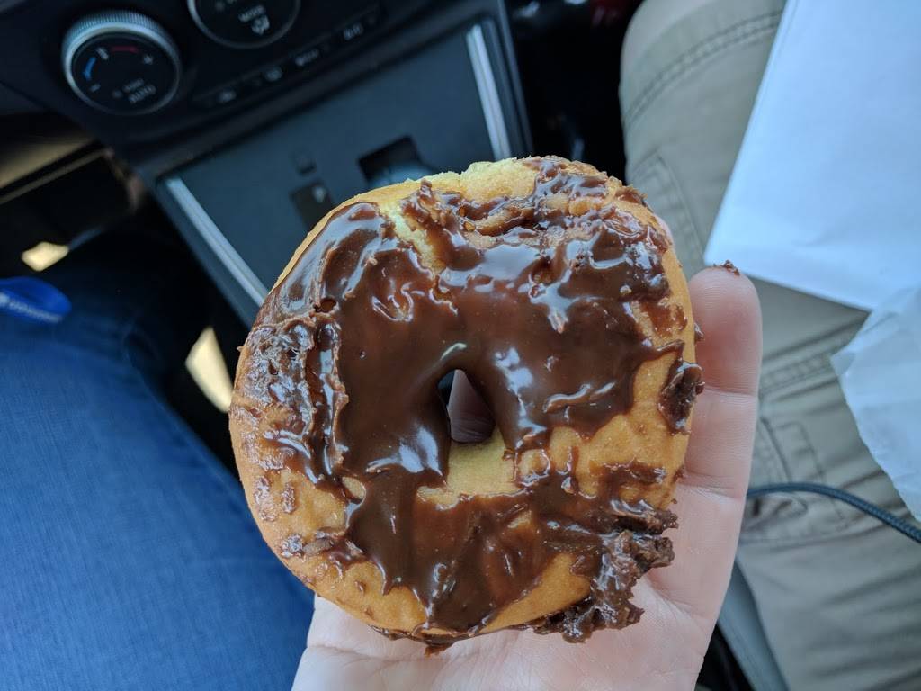 Tim Hortons | restaurant | 2214 E Eleven Mile Rd, Royal Oak, MI 48067, USA | 2485483391 OR +1 248-548-3391