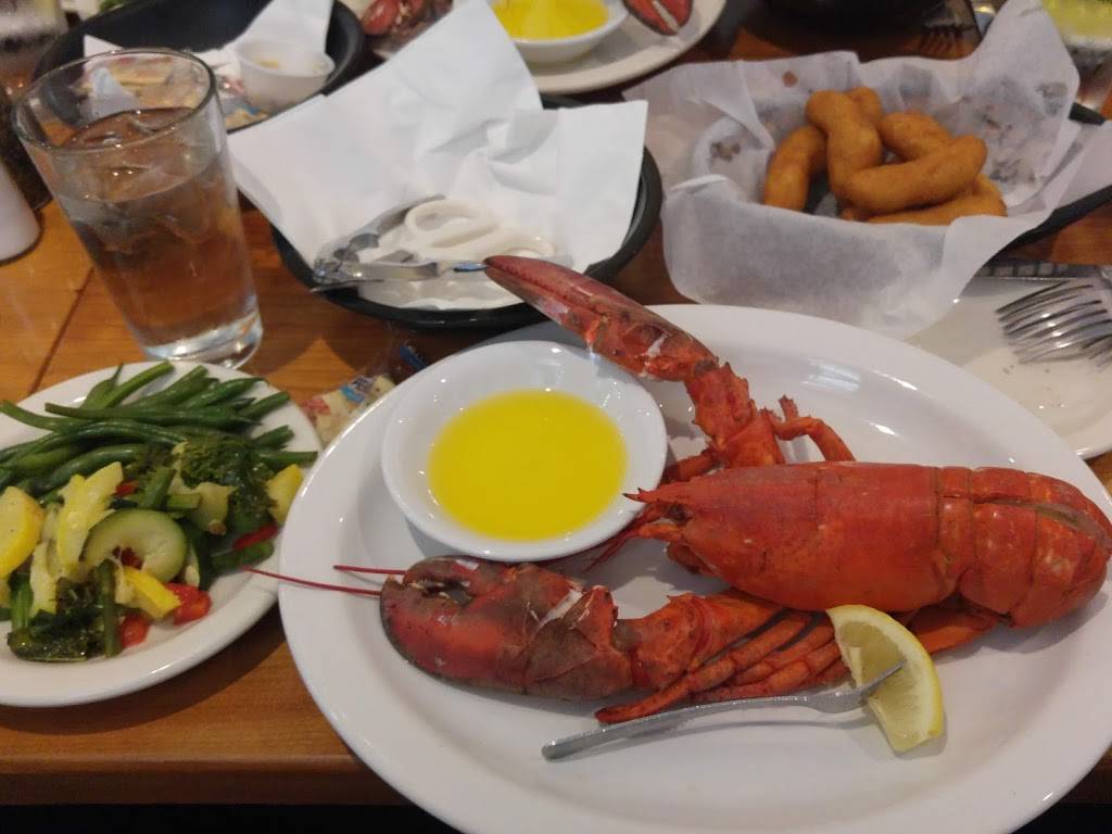 Squids Restaurant | restaurant | 1201 Fordham Blvd, Chapel Hill, NC 27514, USA | 9199428757 OR +1 919-942-8757