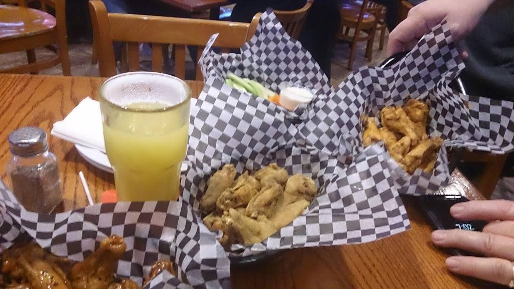 Juniors Sportsbar & Grill | restaurant | 800 Franklin Blvd, Cambridge, ON N1R 7Z1, Canada | 5196246143 OR +1 519-624-6143