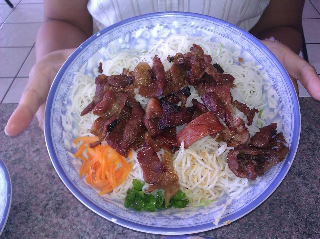 Vietnamese Noodle House | restaurant | 18 Uvalde Rd, Houston, TX 77015, USA | 7134504773 OR +1 713-450-4773