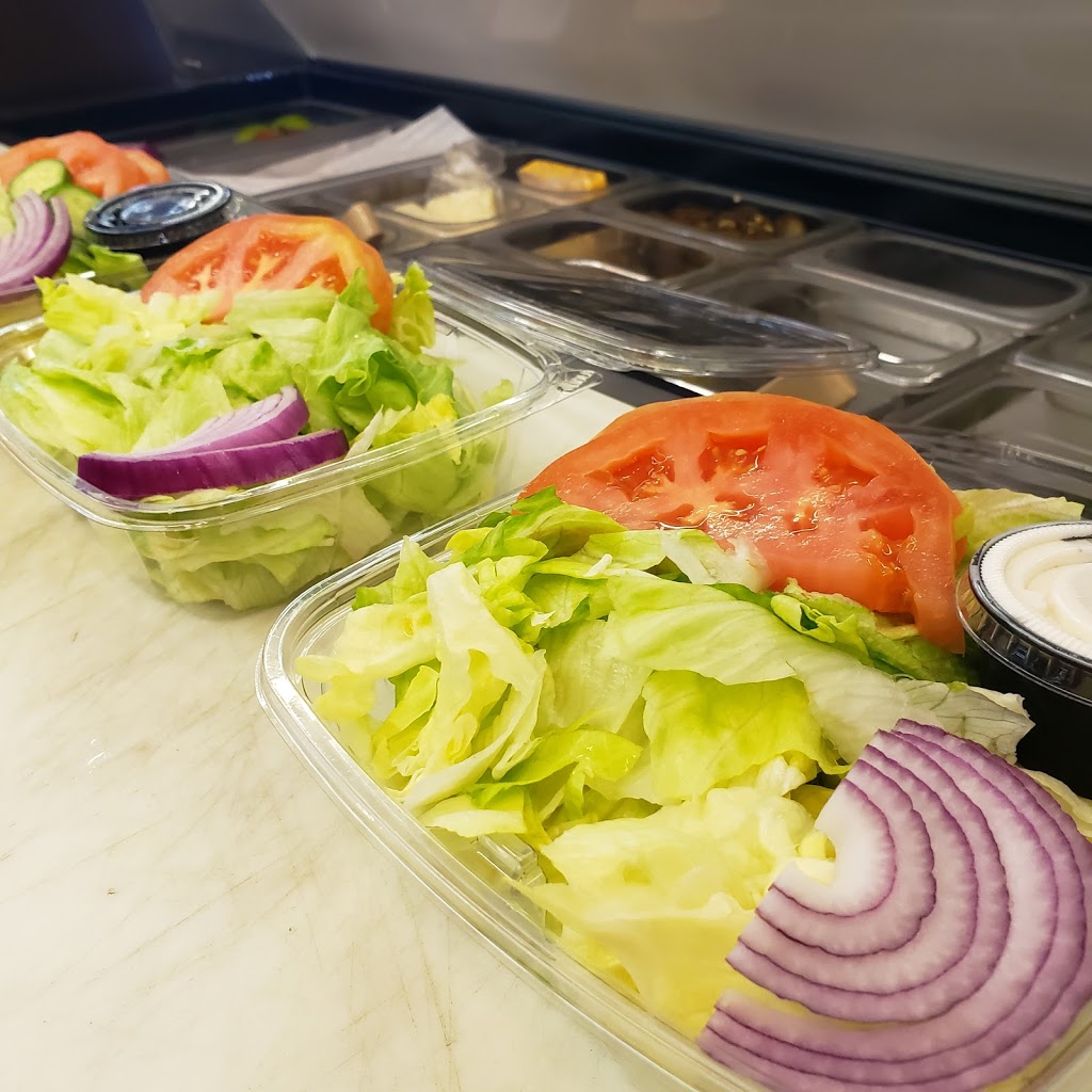 Boston Food Shops & Deli | meal takeaway | 390 Washington St, Braintree, MA 02184, USA | 7818175096 OR +1 781-817-5096