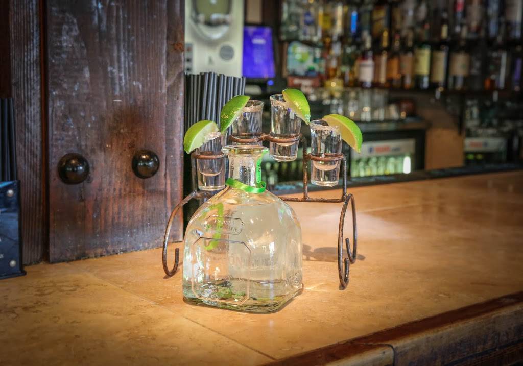 El Cazador Mexican Restaurant | restaurant | 1501 Coffee Rd, Modesto, CA 95355, USA | 2095263818 OR +1 209-526-3818