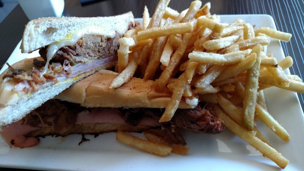 Cuban Island Restaurant | restaurant | 2910 Florida A1A, Indialantic, FL 32903, USA | 3212414886 OR +1 321-241-4886