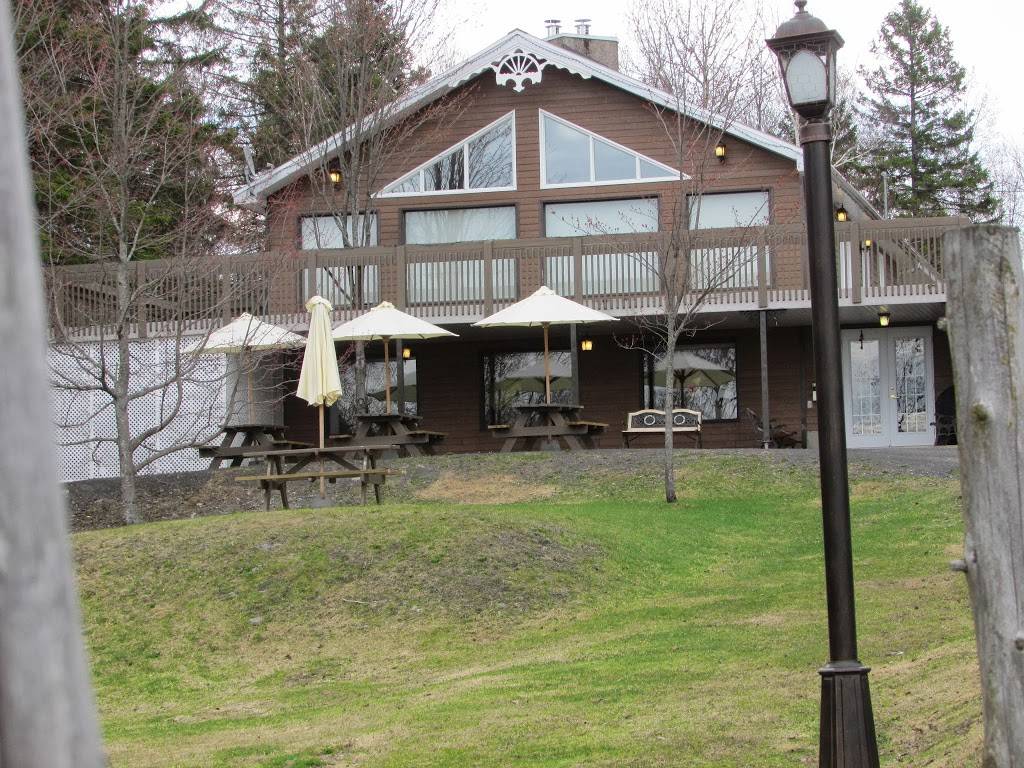 La Bouche Bée | restaurant | 162 rang Ste-Catherine, Saint-Sylvestre, QC G0S 3C0, Canada | 4185962266 OR +1 418-596-2266