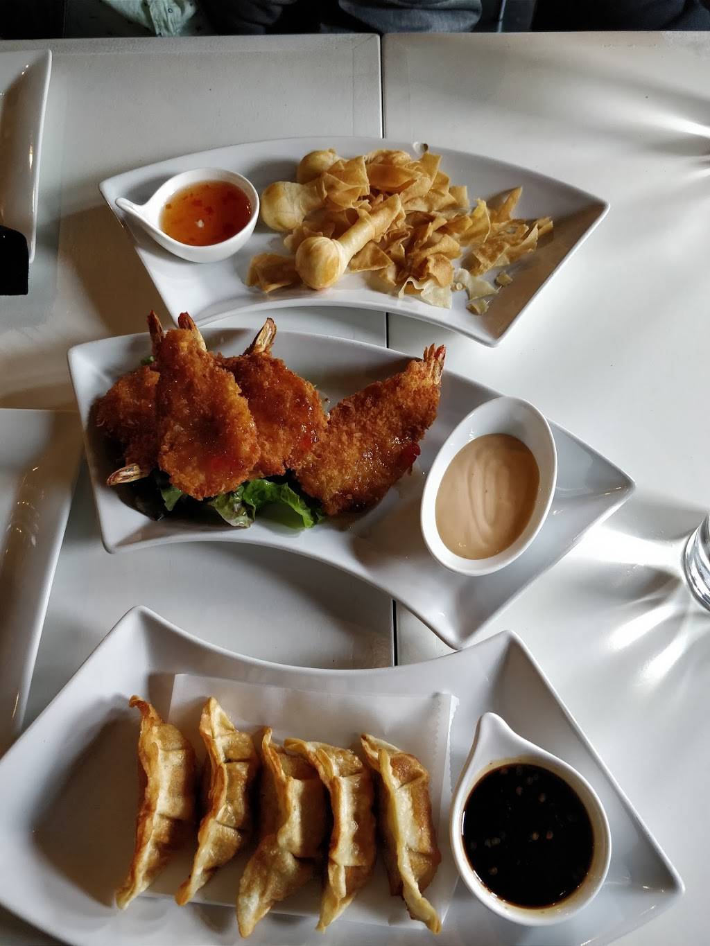 Silom 12 | restaurant | 1846 N Milwaukee Ave, Chicago, IL 60647, USA | 7734891212 OR +1 773-489-1212