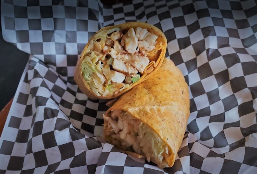 Pints & Quarts - Lacey | restaurant | 1230 College St SE, Lacey, WA 98503, USA | 3604389183 OR +1 360-438-9183