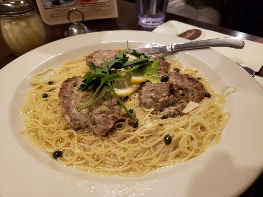 Fratellinos Italian Restaurant | restaurant | 600 S Brea Blvd, Brea, CA 92821, USA | 7142559100 OR +1 714-255-9100