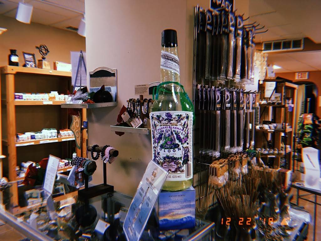 Vibrations Health, Wellness And Juice Bar | restaurant | 430 S Lake St, Gary, IN 46403, USA | 2194271175 OR +1 219-427-1175