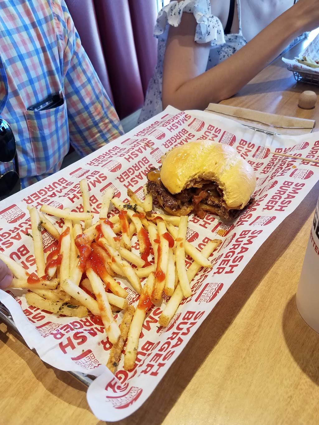 Smashburger | restaurant | 2805 N Scottsdale Rd, Scottsdale, AZ 85257, USA | 4806598080 OR +1 480-659-8080