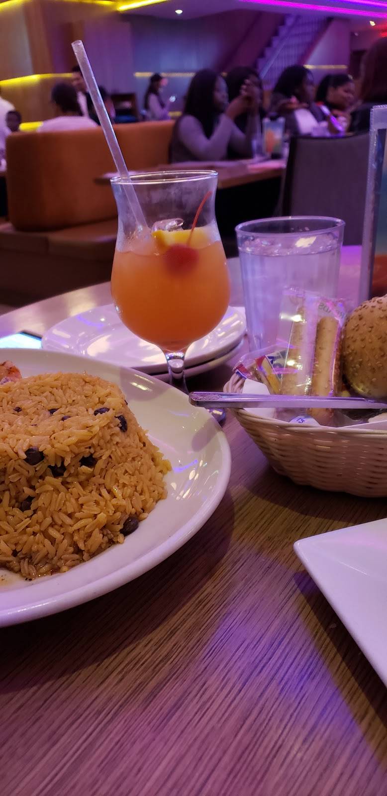 Jimmys Grand Cafe | restaurant | 1001 Castle Hill Ave, Bronx, NY 10472, USA | 7183191200 OR +1 718-319-1200