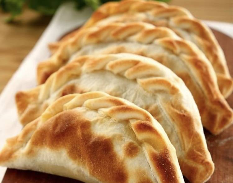 La terraza tiki | restaurant | 15531 Sheridan St, Davie, FL 33331, USA | 9549343860 OR +1 954-934-3860