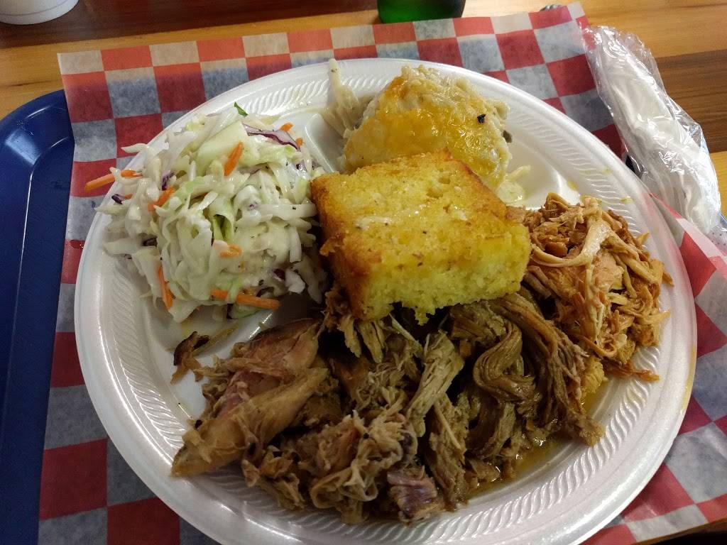 Polk City Bbq Company | restaurant | 221 Commonwealth Ave N, Polk City, FL 33868, USA | 8638744740 OR +1 863-874-4740