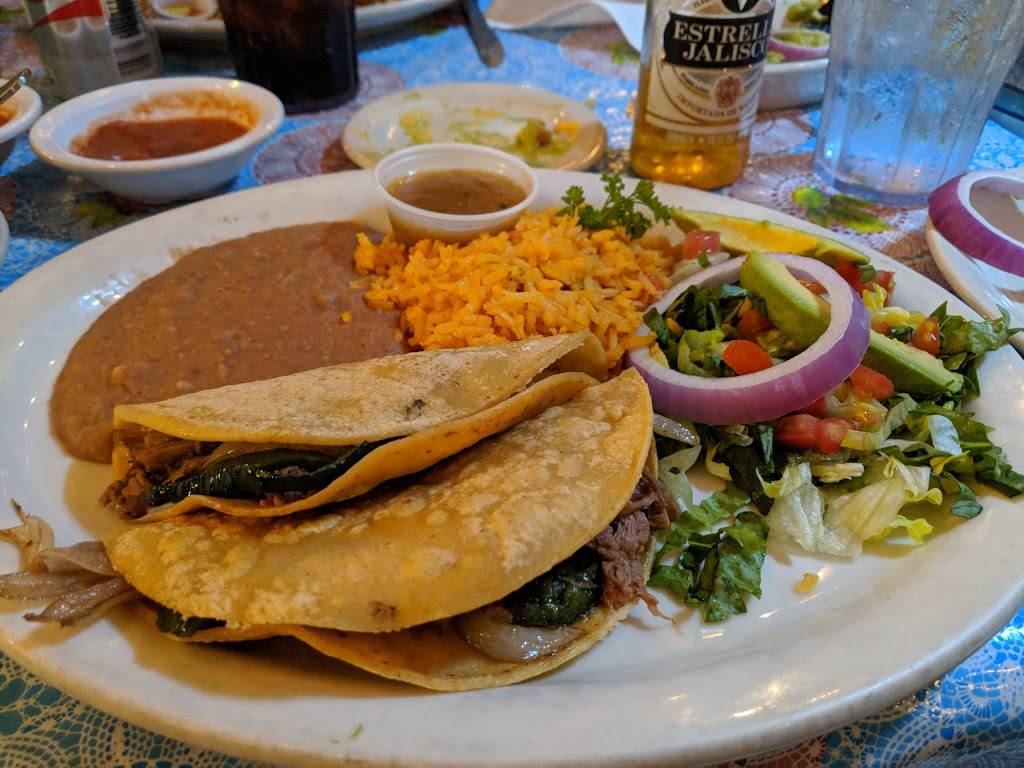 Mias Tex-Mex | restaurant | 4322 Lemmon Ave, Dallas, TX 75219, USA | 2145261020 OR +1 214-526-1020