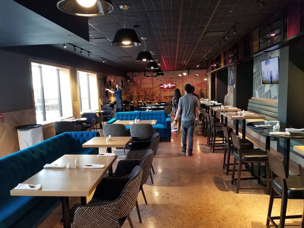 Lot41 Social Bar & Table | restaurant | 655 Dixon Rd, Etobicoke, ON M9W 1J3, Canada | 4162441711 OR +1 416-244-1711