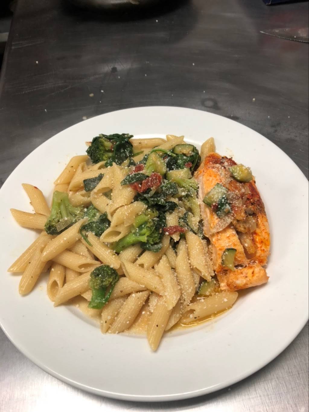 La Matesina Pizza Pasta | restaurant | 504 5th St, Delaware City, DE 19706, USA | 3028361855 OR +1 302-836-1855