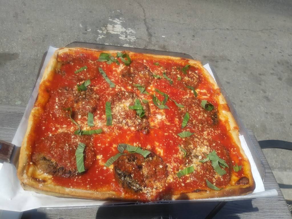 Stogie Joes Tavern | restaurant | 1801 E Passyunk Ave, Philadelphia, PA 19148, USA | 2154633030 OR +1 215-463-3030