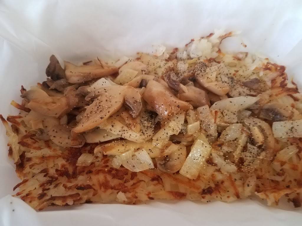 Hollywood Coney Island | restaurant | 20240 Grand River Ave, Detroit, MI 48219, USA | 3135355100 OR +1 313-535-5100