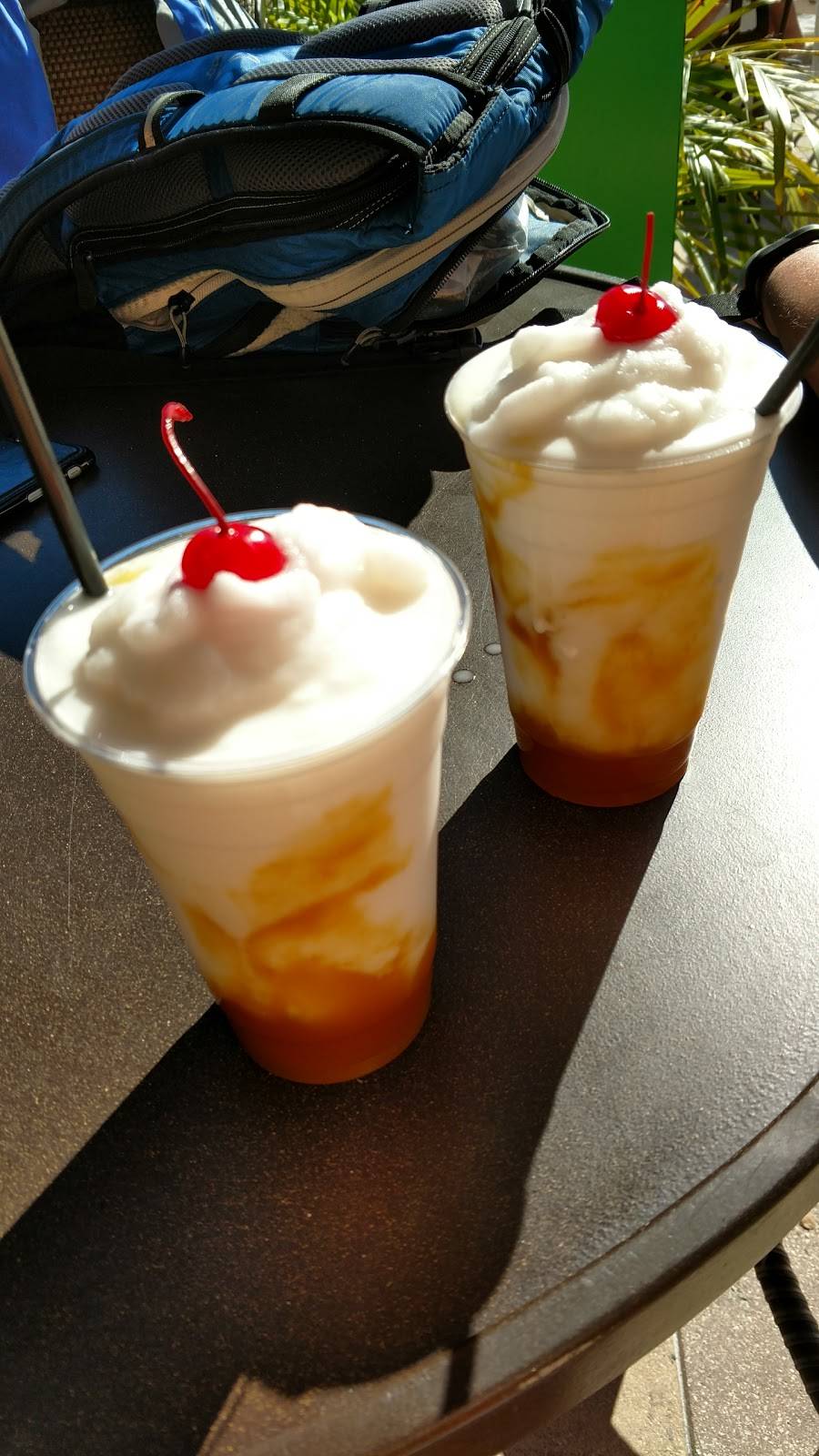 Tropix Beach Bar | restaurant | 655 S Gulfview Blvd, Clearwater, FL 33767, USA | 7274427171 OR +1 727-442-7171