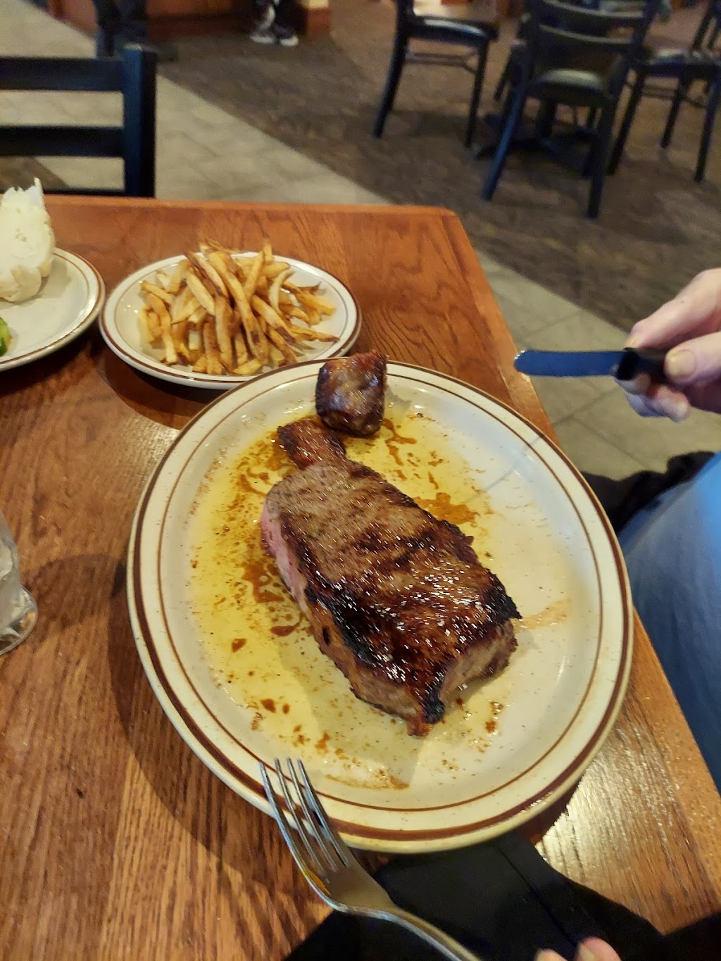 Bakers Cafe | cafe | 1927 Stark Ave SW, Canton, OH 44706, USA | 3304540528 OR +1 330-454-0528