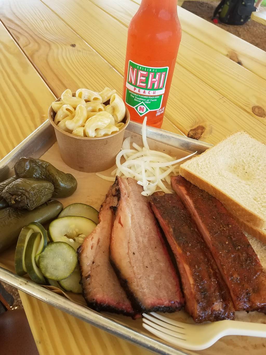 Maples Barbecue | restaurant | 1800 NW 16th St, Oklahoma City, OK 73106, USA | 4056043344 OR +1 405-604-3344