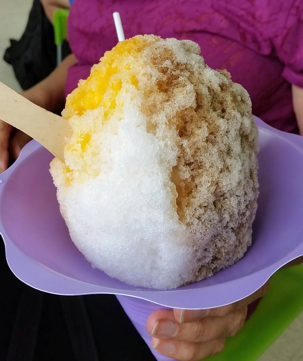 Hawaiis Favorite Kitchens | restaurant | 3111 Castle St, Honolulu, HI 96815, USA | 8087440465 OR +1 808-744-0465