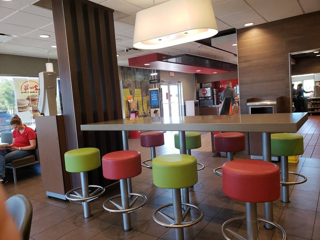McDonalds | cafe | 9870 US-301, Riverview, FL 33569, USA | 8136776556 OR +1 813-677-6556