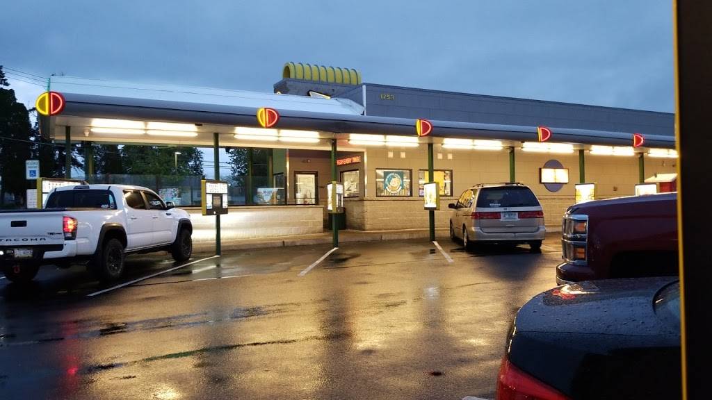 Sonic Drive-In | restaurant | 1753 Airport Rd, Allentown, PA 18109, USA | 6102641662 OR +1 610-264-1662