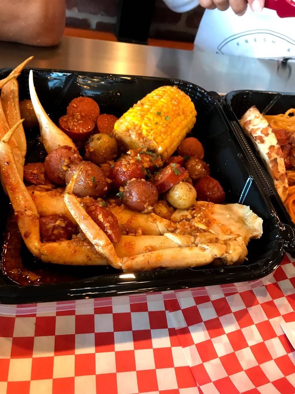 The Cove | restaurant | 12209 Norwalk Blvd, Norwalk, CA 90650, USA | 5624840555 OR +1 562-484-0555