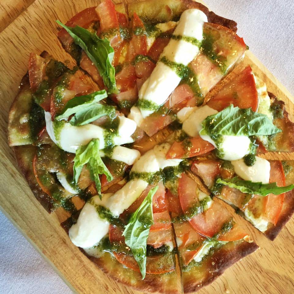 Quality Food & Beverage | restaurant | 8030 W 3rd St, Los Angeles, CA 90048, USA | 3236585959 OR +1 323-658-5959