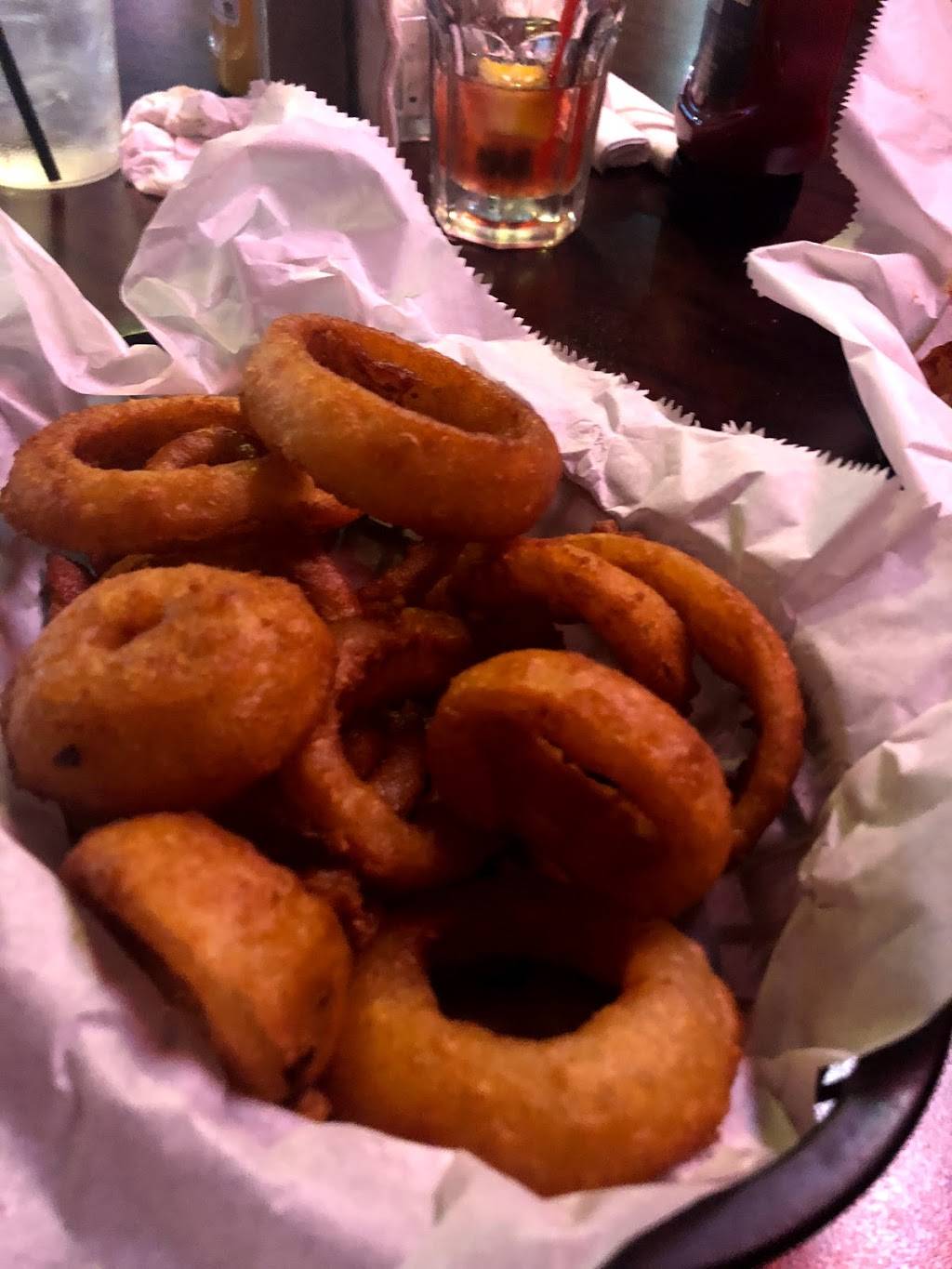 Yesterdays | restaurant | 4412 Woodson Rd, St. Louis, MO 63134, USA | 3144235677 OR +1 314-423-5677